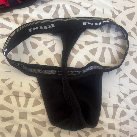 Papi Black thong - Picture 2 of 2